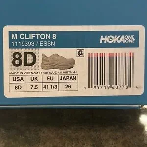Ordered wrong size on Stock X, and trying to get them off my hands :) ! Received wrong size - stock X disagree : r/stockx main image 3